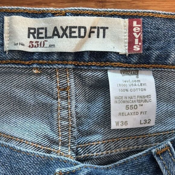 Levi’s 550 Relaxed Fit denim jeans, 36x32 - Picture 4 of 7